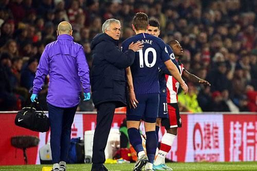 Tottenham hướng đến năm 2020: Gà trống trắng tay, Mourinho lại bị sa thải?