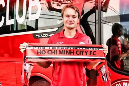 CLB TP.HCM chính thức chiêu mộ cựu tiền đạo ĐTQG Thụy Điển Viktor Prodell
