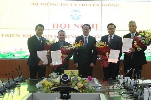 Bổ nhiệm ông Mai Ánh Hồng giữ chức Phó Vụ trưởng Vụ Tổ chức cán bộ - Bộ Thông tin và Truyền thông