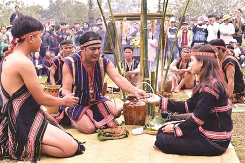 Một thời cưới… nợ