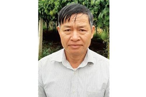 Làm giàu từ mô hình tổng hợp