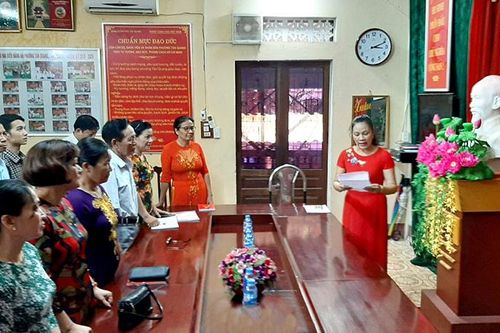 Đảng bộ phường Tân Quang: Nhiều giải pháp phát triển đảng viên