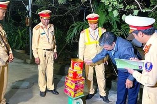 Tăng cường kiểm tra, xử lý vi phạm về pháo nổ