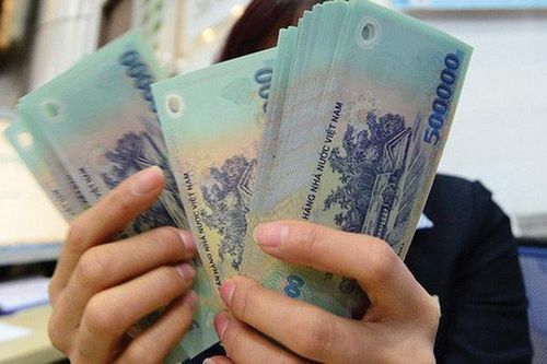 Thưởng Tết âm lịch cao nhất là bao nhiêu?