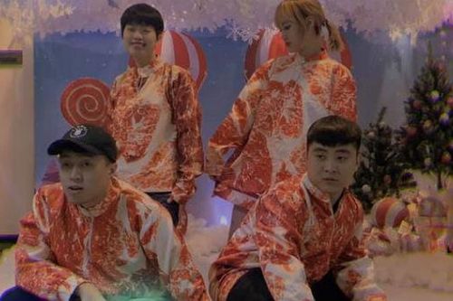 Bi hài thời… 'thịt lợn đại náo'