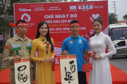 Những giọt máu hồng mang lại cho đời sự sống