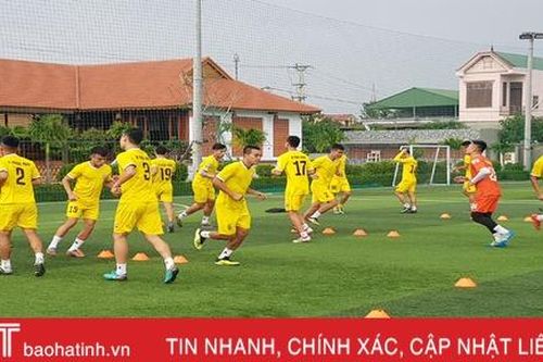 Hồng Lĩnh Hà Tĩnh sẵn sàng tiến quân vào sân chơi V.League