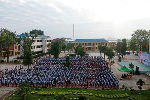 Trường THPT Gia Viễn A đạt chuẩn quốc gia