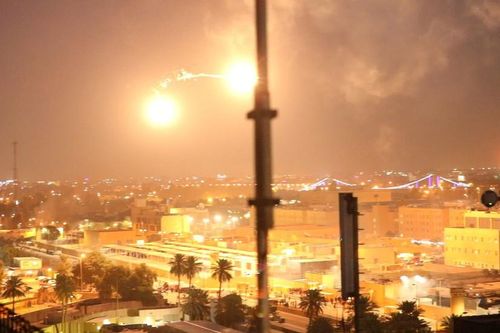 Khu vực Vùng Xanh ở Baghdad tiếp tục bị nã rocket