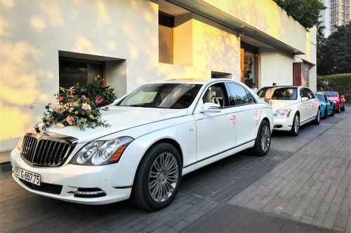 Dàn xe siêu sang vang bóng một thời xuất hiện tại lễ cưới ở TP.HCM