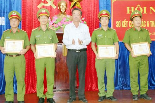 Chuyển biến tích cực ở địa bàn giáp ranh