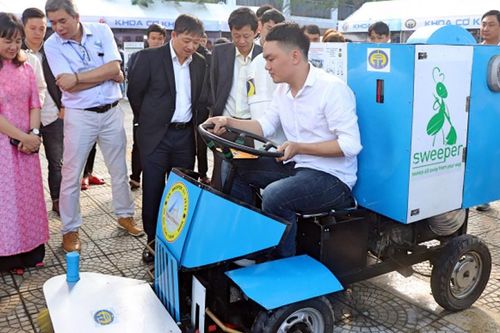 Triển lãm 74 sản phẩm công nghệ của Sinh viên ĐH Bách khoa