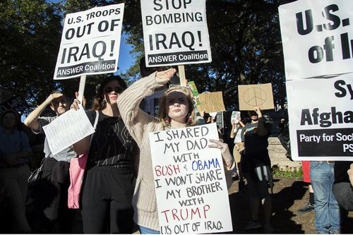Iran trong thế 'tiến thoái lưỡng nan'