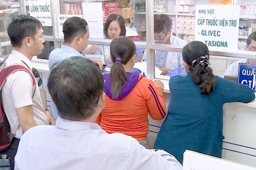 Bệnh nhân lao đao vì hết thuốc ung thư viện trợ