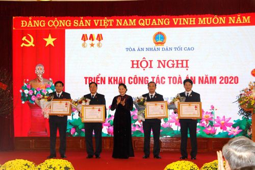 Phong trào thi đua của TAND năm 2019 thiết thực, đạt hiệu quả cao