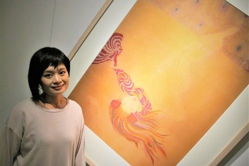 Ấn tượng nữ tính quyến rũ trong 'Lụa của Hương'