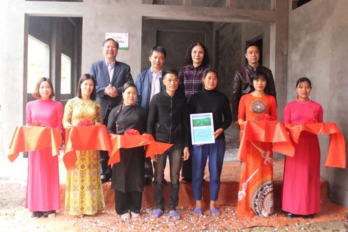 Trao tặng 'Mái ấm Syngenta' cho hộ nghèo