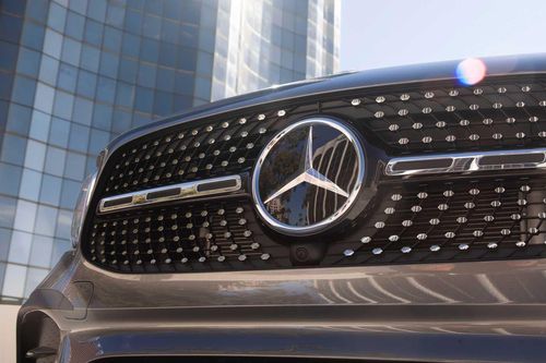 Mercedes-Benz triệu hồi hàng trăm nghìn xe