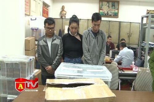 Triệt phá đường dây mua bán 15.000 điếu xì gà nhập lậu