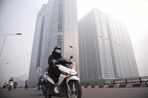 Không khí Hà Nội và TP.HCM sáng nay không tốt