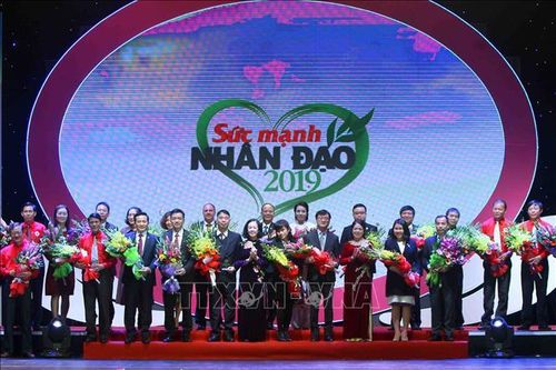 'Sức mạnh nhân đạo 2020': Hỗ trợ người nghèo đón Tết
