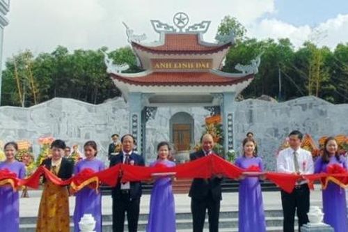Thủ tướng dự lễ khánh thành Đền tưởng niệm liệt sĩ Núi Quế, tỉnh Quảng Nam