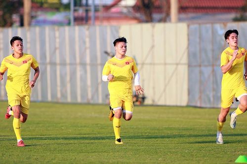 Quang Hải được AFC săn đón trước trận gặp U23 UAE