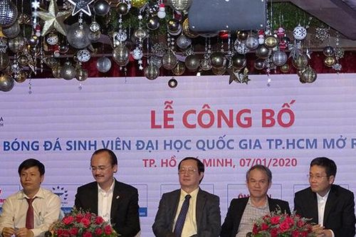 Bầu Đức, bầu Thắng sát cánh làm bóng đá cho... sinh viên