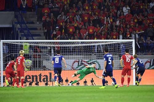 Giải đấu đầu tiên VAR có mặt ở tất cả trận đấu