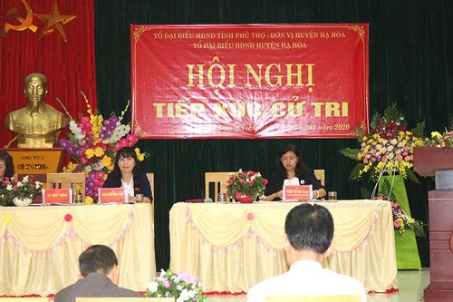 Đại biểu HĐND tỉnh tiếp xúc cử tri tại huyện Hạ Hòa
