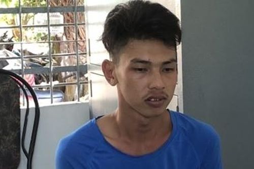 Vì mâu thuẫn, chém đứt lìa bàn tay đối phương