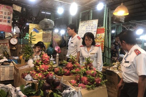 Ra quân kiểm tra an toàn thực phẩm dịp Tết Nguyên đán