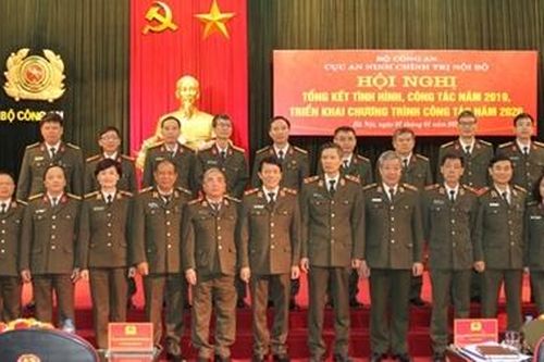 Đẩy mạnh triển khai các giải pháp cụ thể trong bảo vệ an ninh chính trị nội bộ