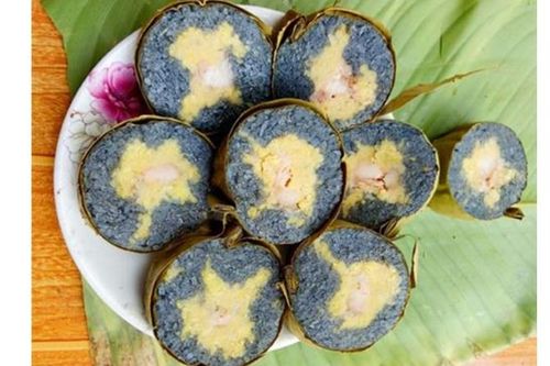 Bánh chưng đen - linh hồn ẩm thực ngày Tết của đồng bào Tày