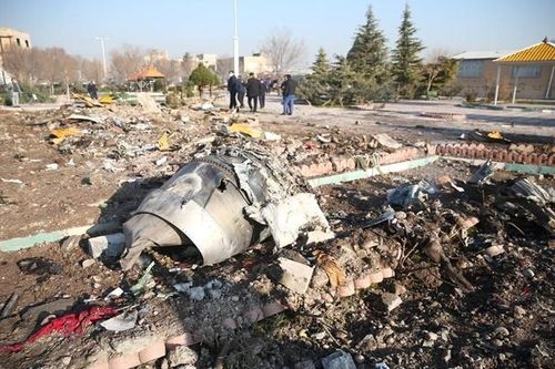 Ukraine thông tin về quốc tịch nạn nhân trong vụ máy bay rơi tại Iran