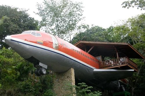 Biến máy bay thành khách sạn tiện nghi giữa rừng nhiệt đới Costa Rica