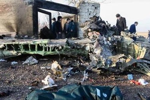 Vụ rơi máy bay Ukraine: 82 nạn nhân là người Iran