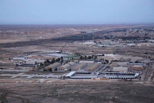 Iran phóng tên lửa vào các cơ sở quân sự của Mỹ ở Iraq