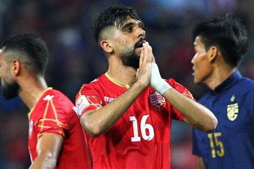 Cầu thủ Bahrain bỏ về, không bắt tay U23 Thái Lan