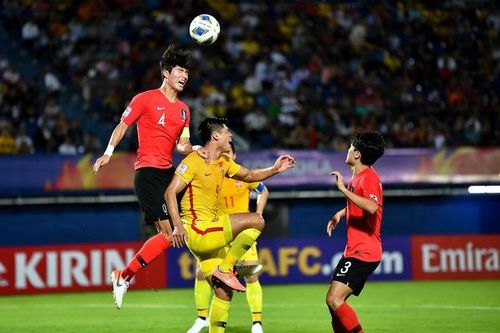 U23 Trung Quốc gục ngã trước Hàn Quốc ở phút bù giờ