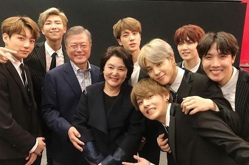 Tổng thống Hàn Quốc nhắc tới BTS trong phát biểu đón năm mới
