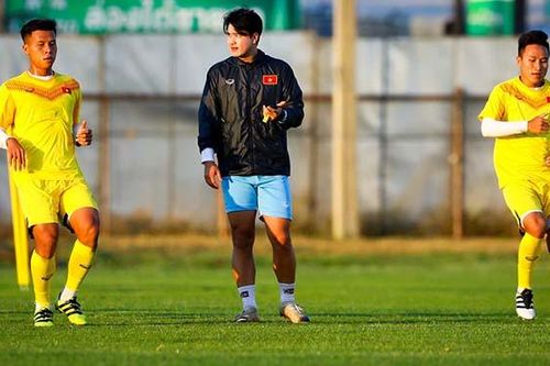 U23 Việt Nam tập kín trước giờ 'sinh tử' với U23 UAE