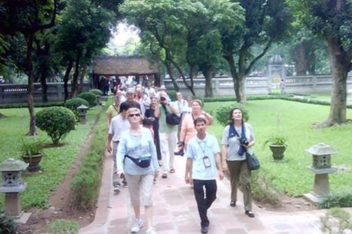 Hà Nội là thành phố du lịch chi tiêu rẻ nhất châu Á