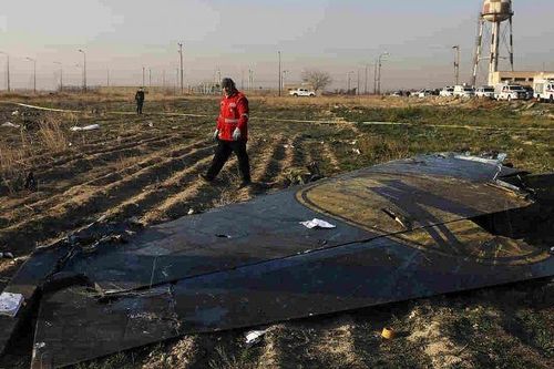 Liên quan giữa tên lửa Iran và máy bay rơi, Thủ tướng Canada muốn có câu trả lời cho người dân
