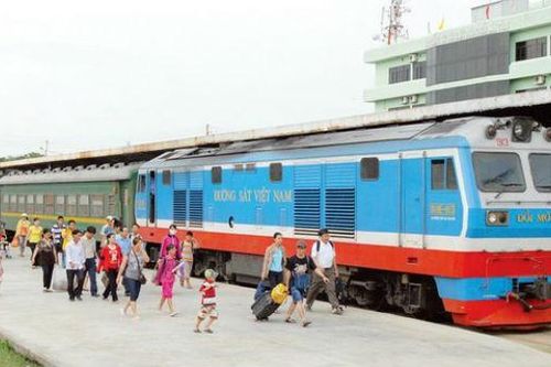 Đường sắt đòi 'lấn sân' bất động sản