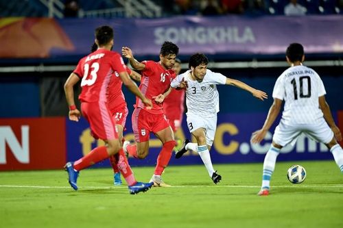ĐKVĐ U23 Uzbekistan bị U23 Iran cầm hòa 1-1