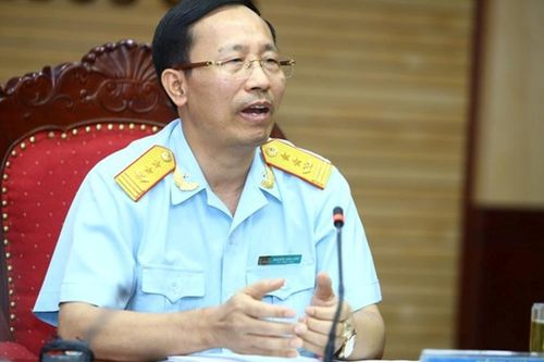 'Sinh con ra rồi, không có tên, không có họ, không biết thuộc dạng gì?'