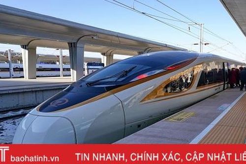 Tàu viên đạn không người lái đầu tiên trên thế giới