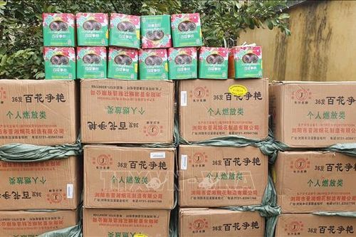 Nghệ An: Bắt xe khách vận chuyển 840 kg pháo hoa