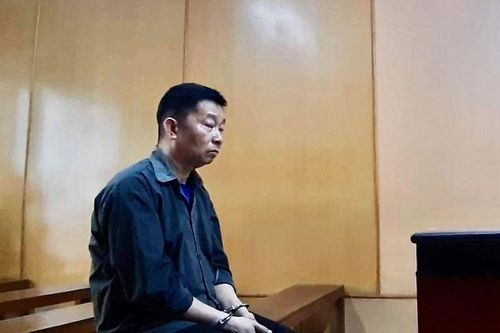 Án chung thân cho kẻ đâm chết vợ khuyết tật trong cơn cuồng ghen